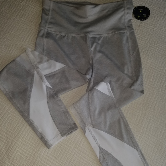 Leggings - Picture 2 of 15